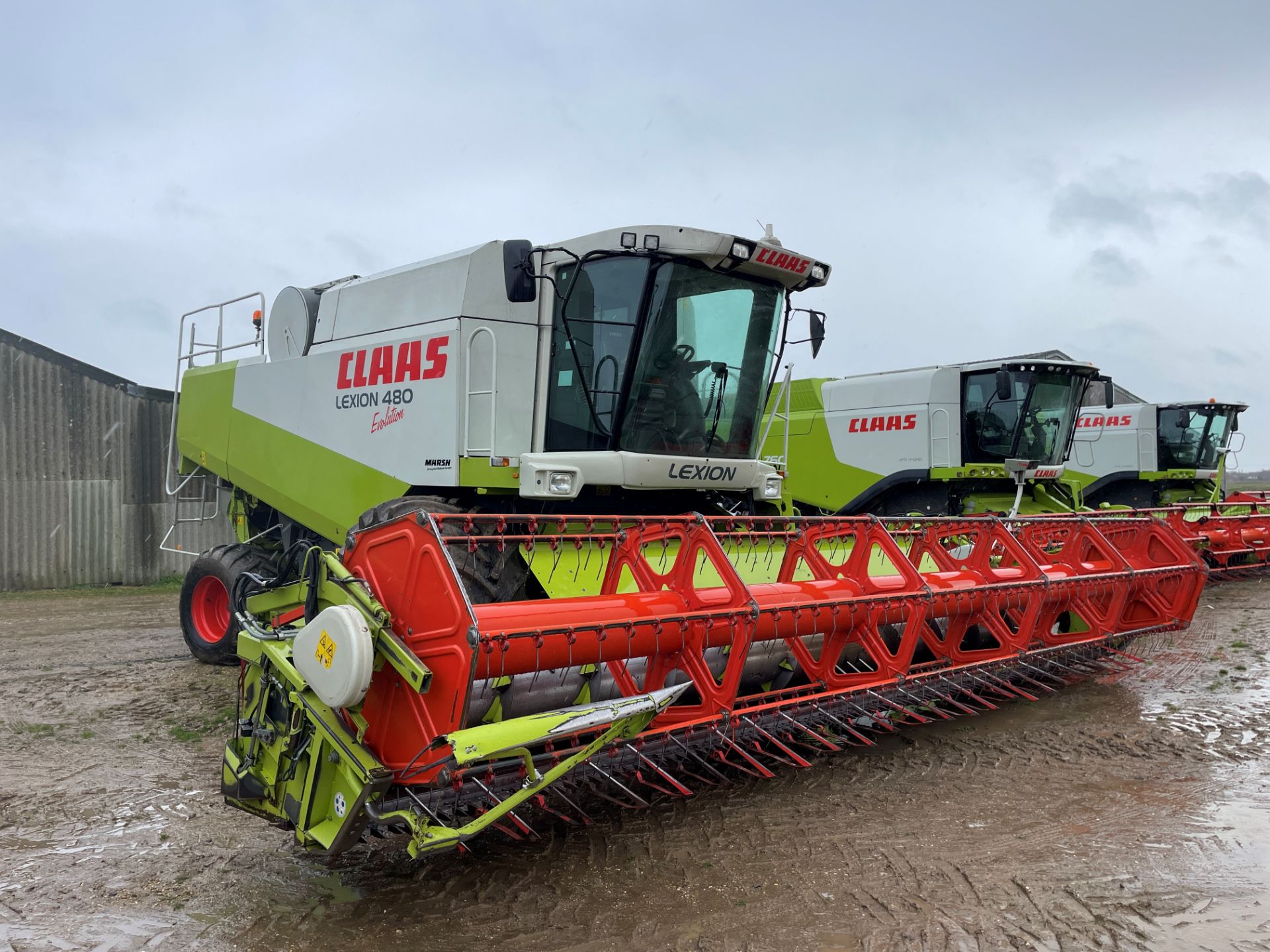 (03) Claas Lexion 480 Evolution combine harvester 750 7.5m Autocontour cutterbar with trolley, - Image 2 of 3