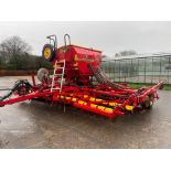 (98) Vaderstad Rapid 600 F system disc 6m folding drill serial No 9188, control box & scales in