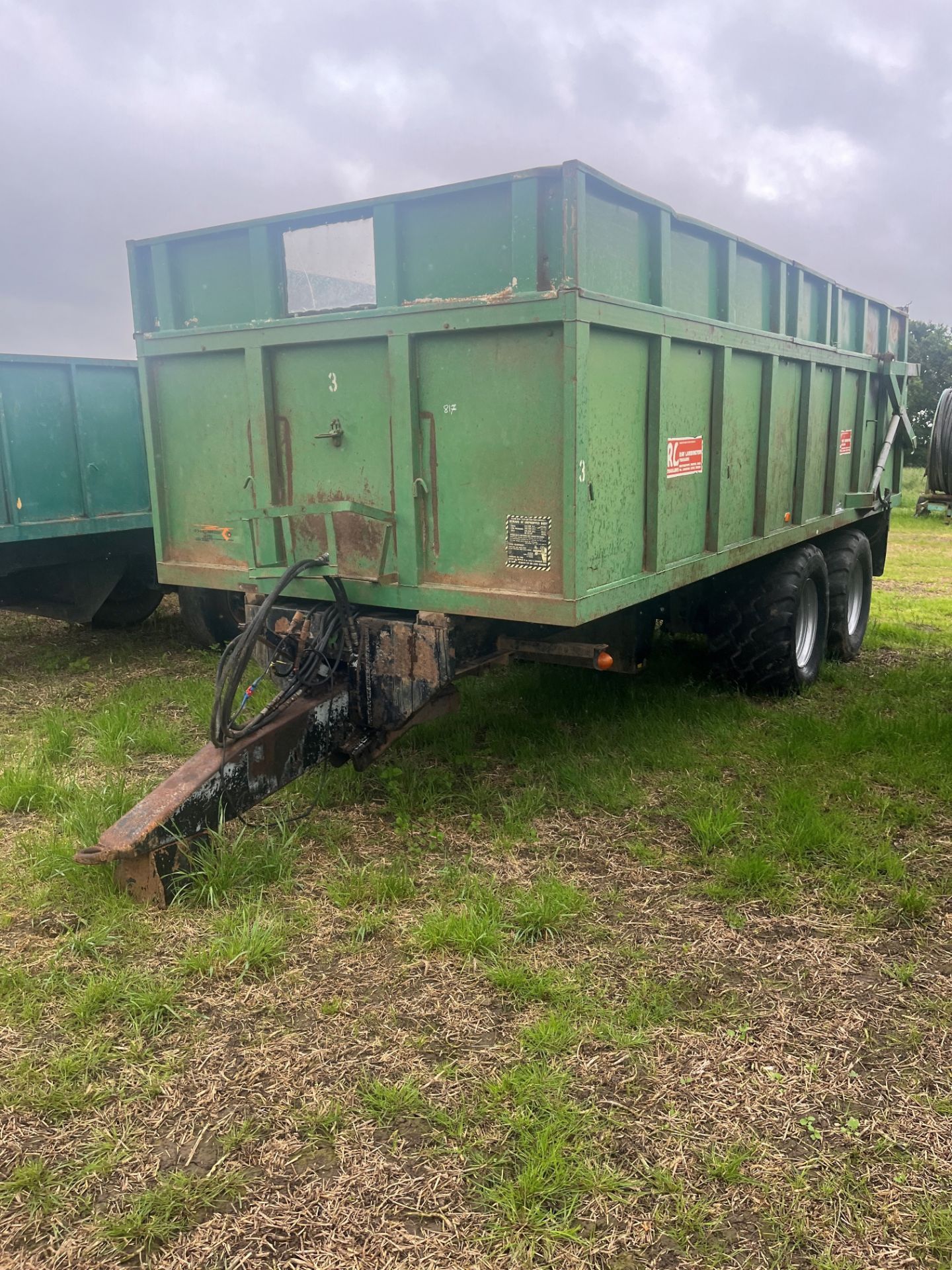 Larrington 14T Rootcrop trailer with extension sides, sprung drawbar, sprung axles with leaf - Image 2 of 4