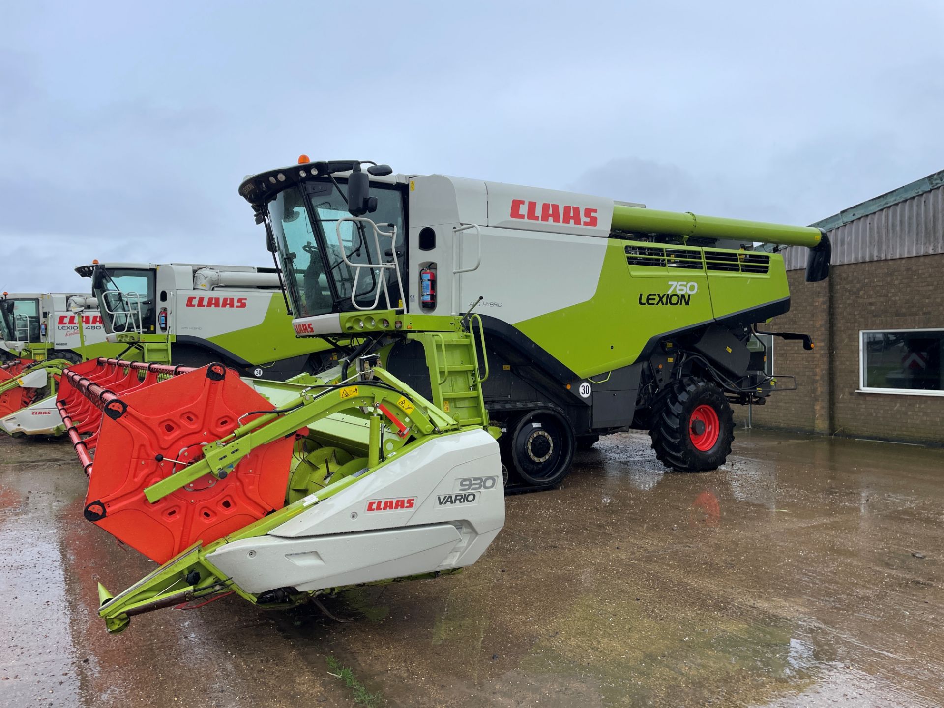 (15) Claas Lexion 760TT Terra Trac combine harvester 930 9.3m Vario cutterbar with trolley, APS - Image 4 of 5