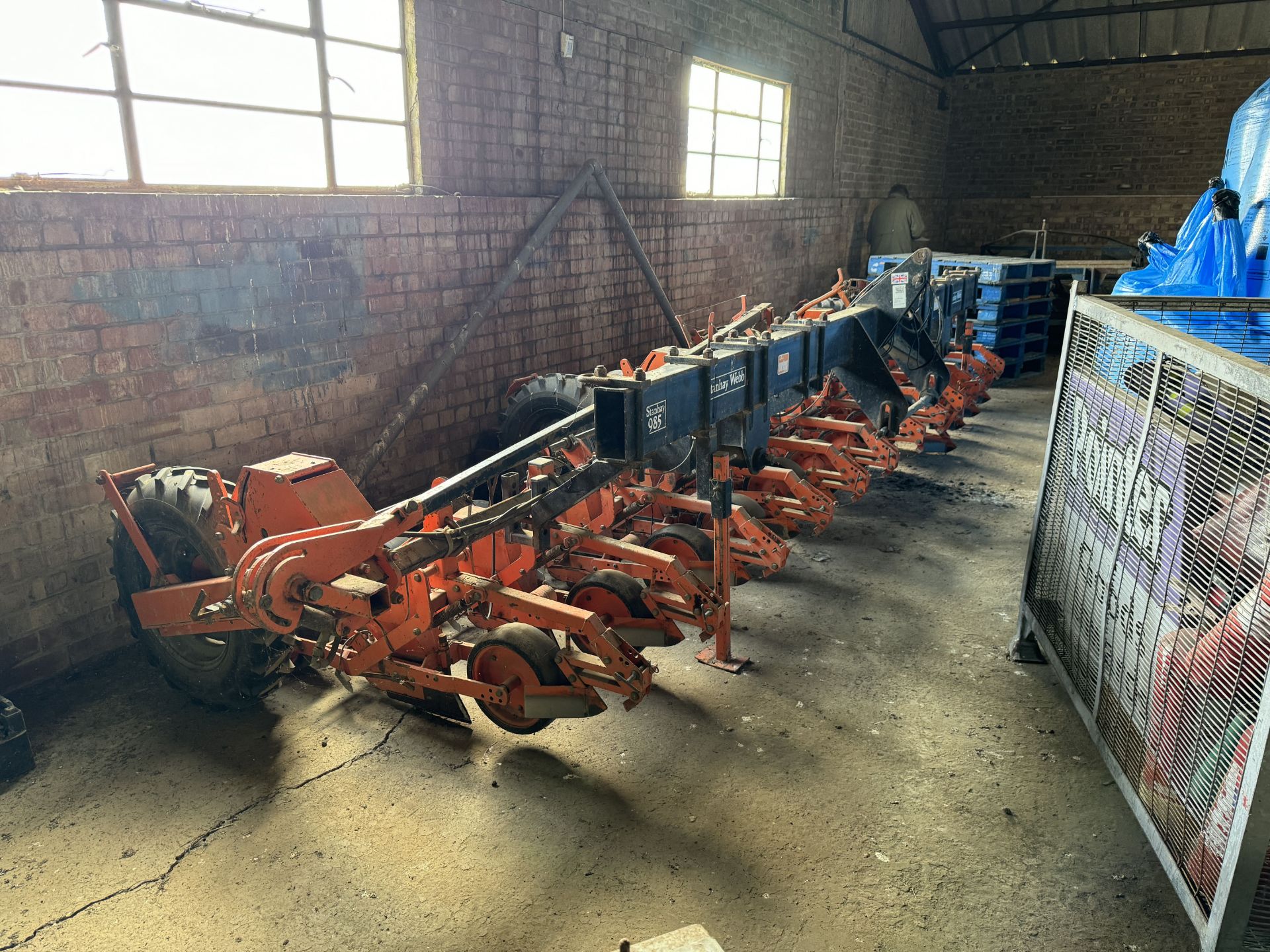 Stanhay Webb 985 12 row sugar beet drill