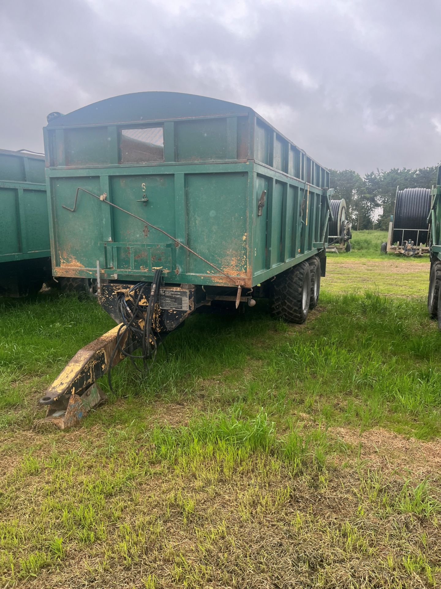 (85) Larrington 14T Rootcrop trailer with extension sides, sprung drawbar, sprung axles with leaf - Image 2 of 3