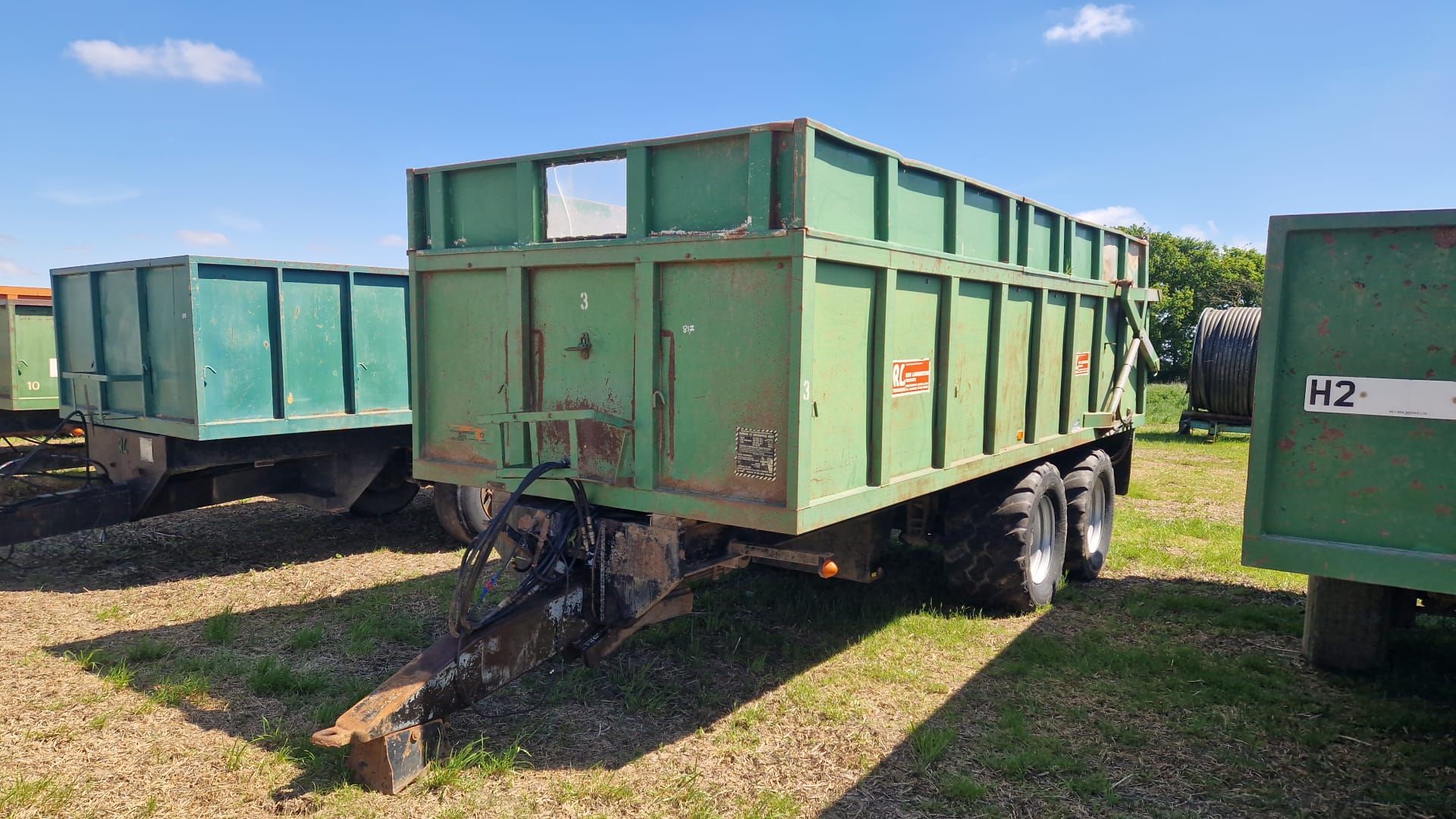 Larrington 14T Rootcrop trailer with extension sides, roll over sheet, sprung drawbar, sprung