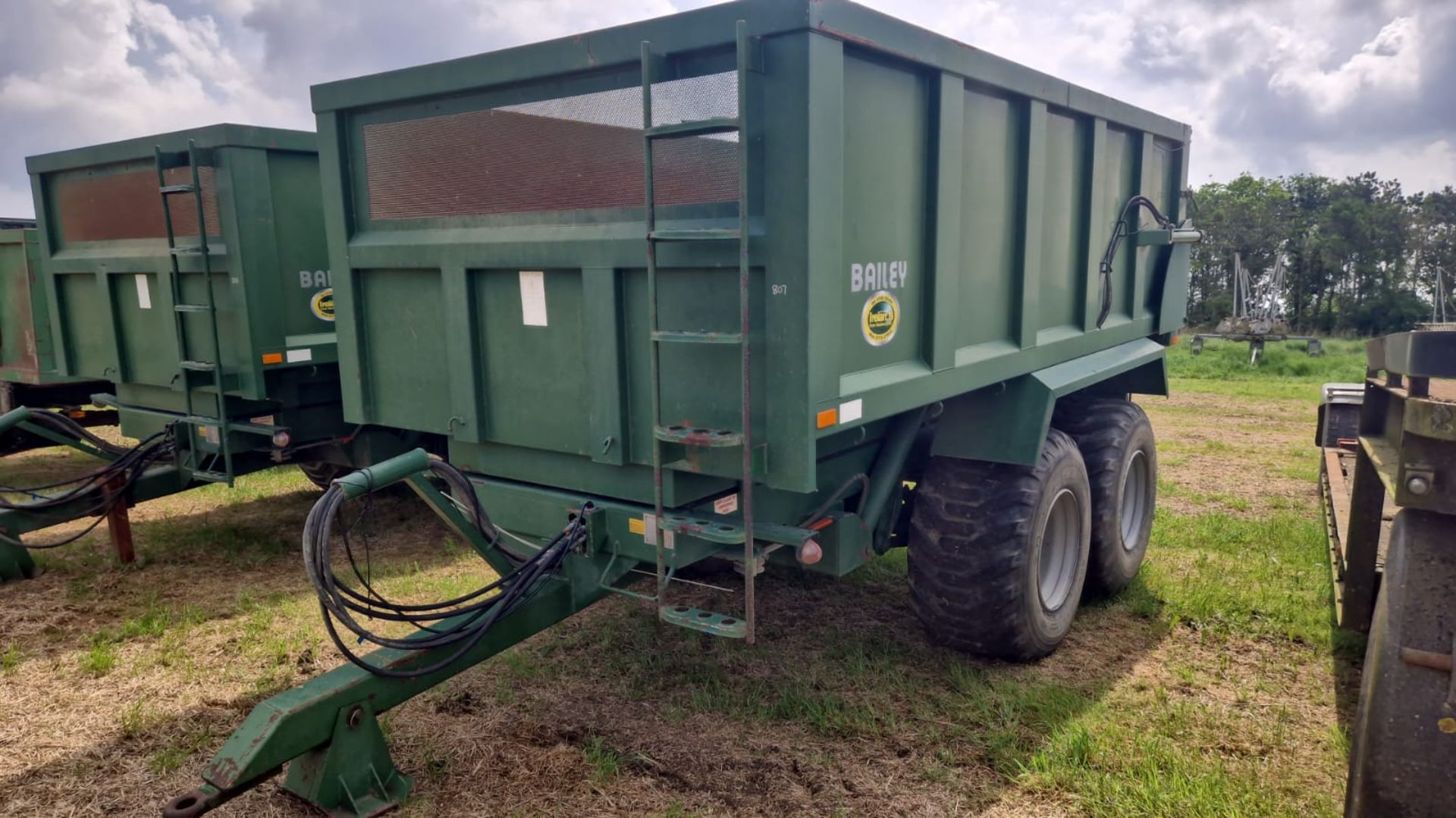 (08) Bailey 10T high tip trailer, monocoque body, sprung axles, flotation tyres, hydraulic rear - Image 8 of 8