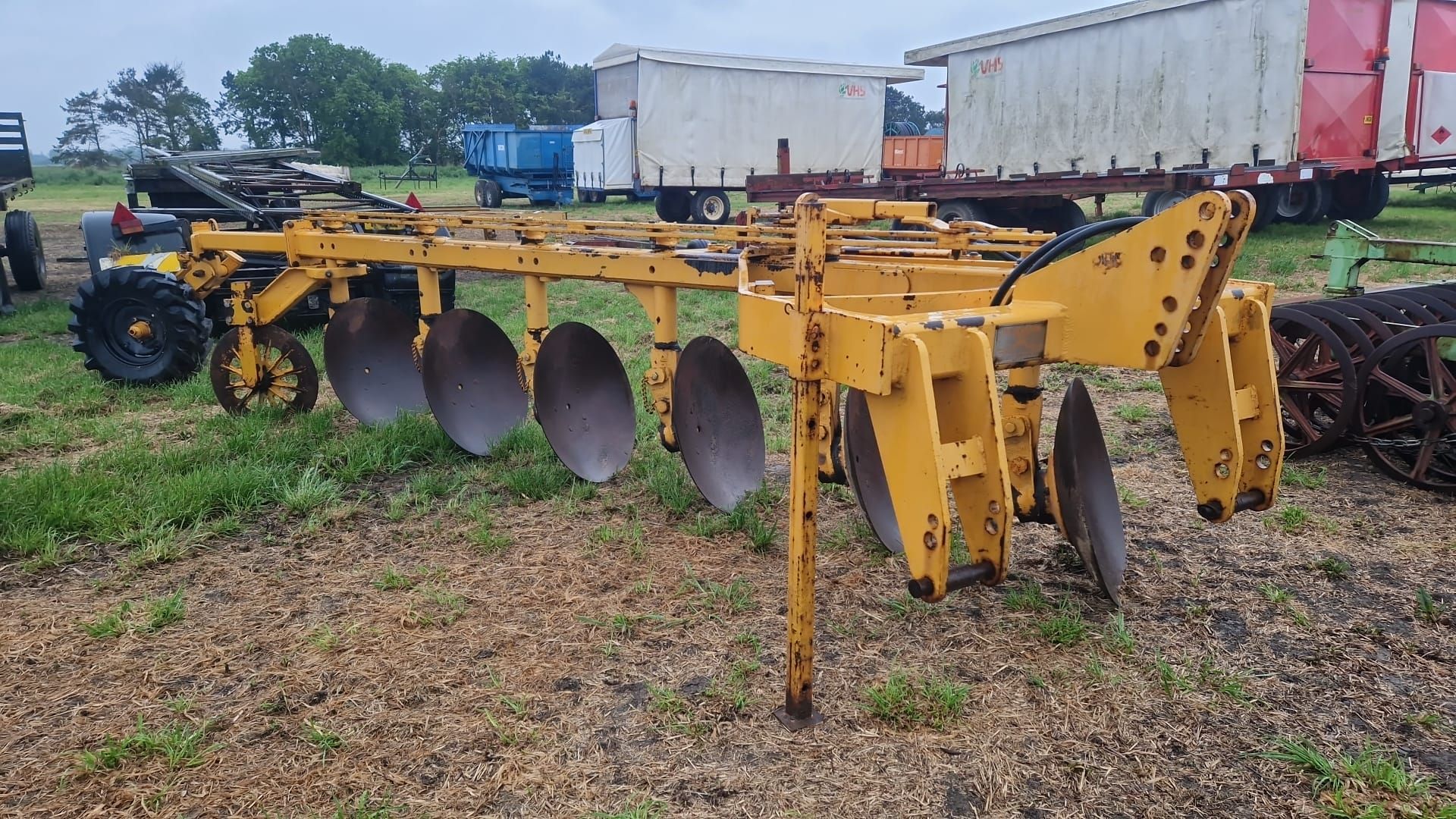 The Baker Plow, disc plough with 6 disc beam, Model 6MIFSTD Derail No 9109069 - Image 3 of 3