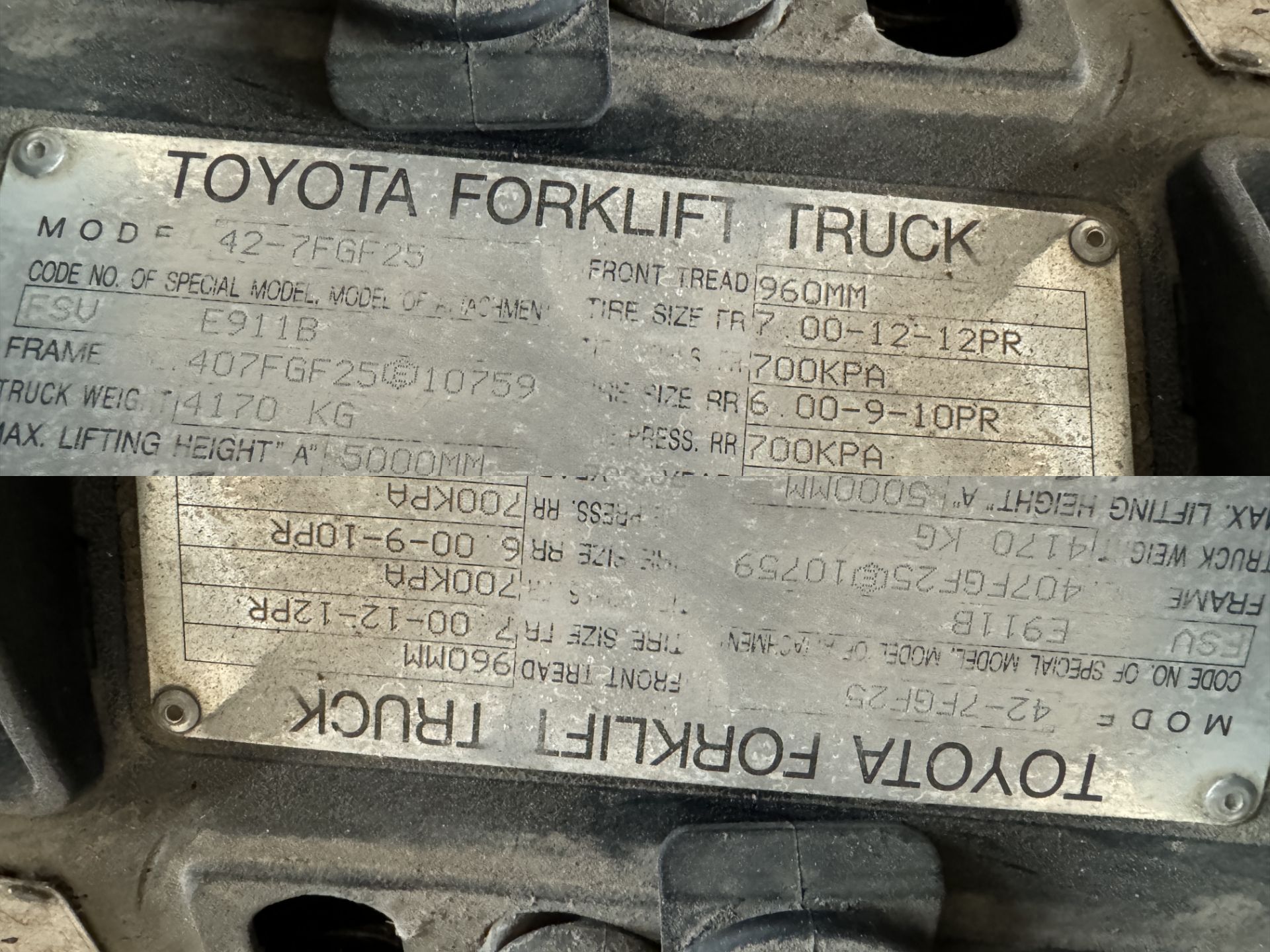 Toyota 25 gas forklift, side shift, 3 stage mast, Model 42-7FG25, serial No F8827 - non runner - Bild 3 aus 6