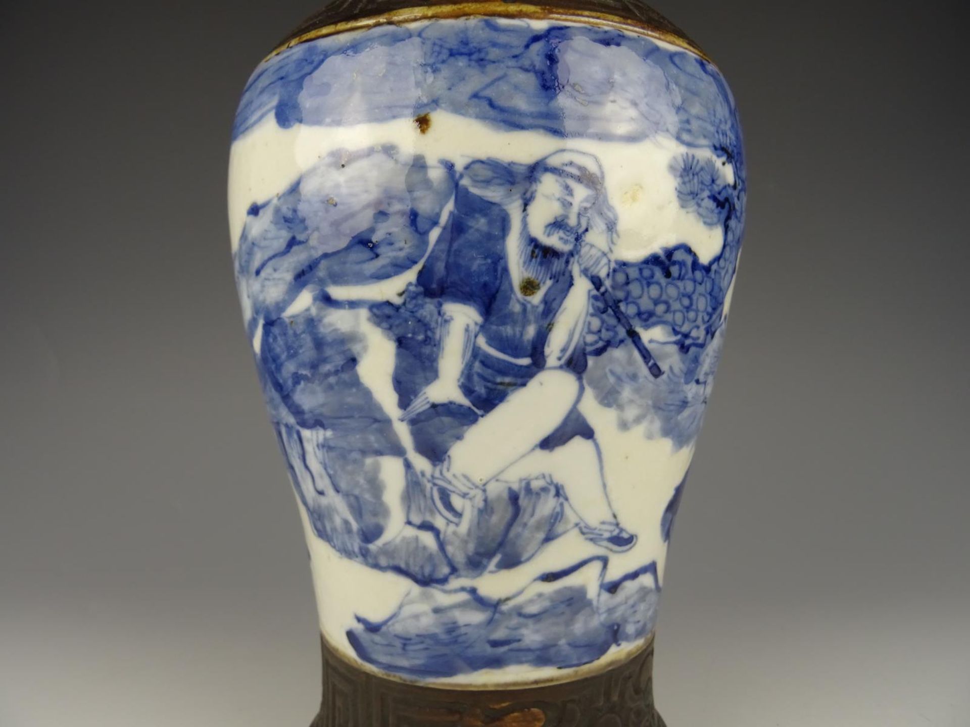 Porcelain vase - Bild 2 aus 6
