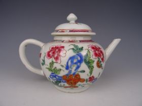 Famille rose teapot