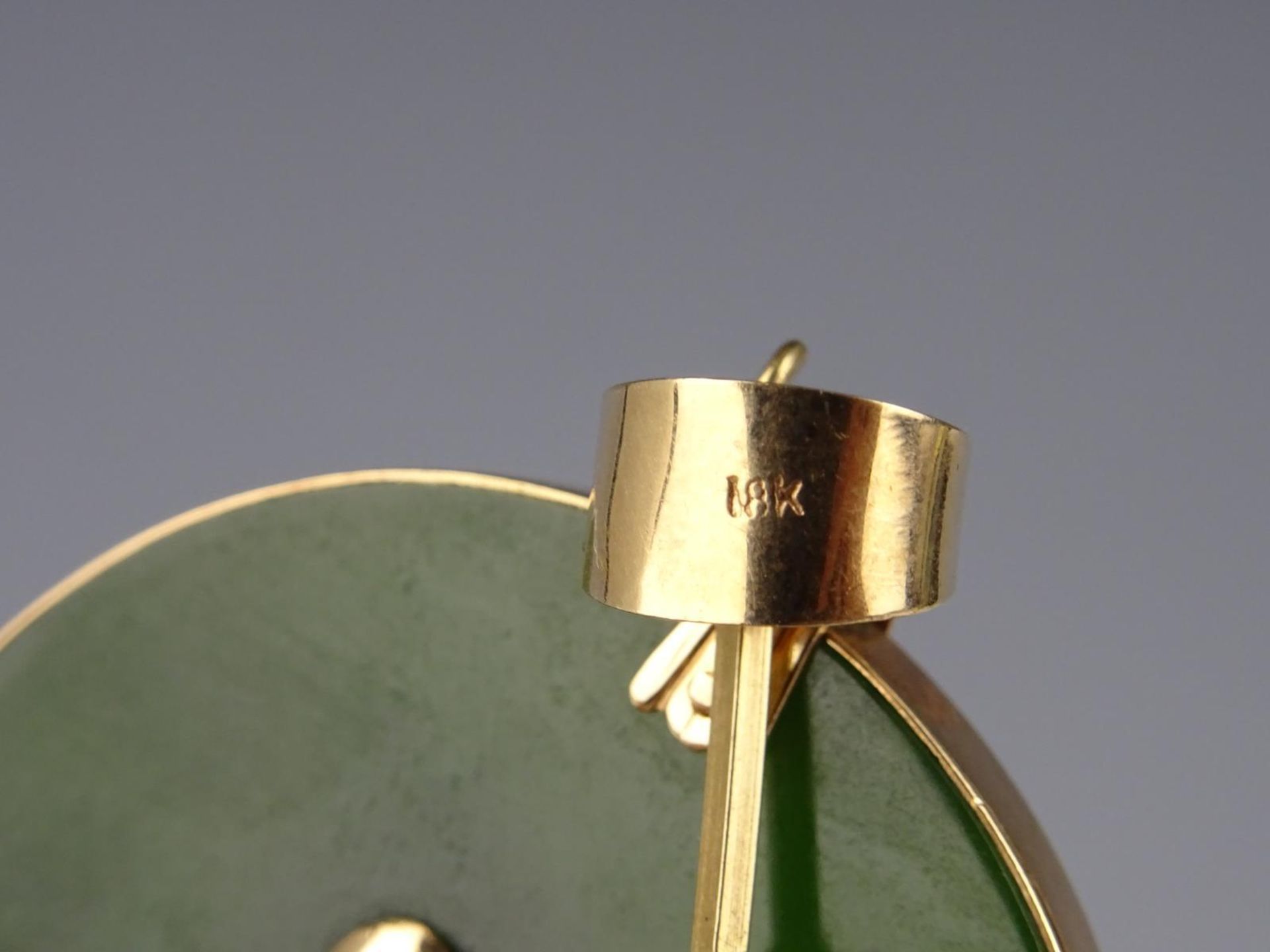 Gold necklace/jade pendant - Bild 5 aus 6