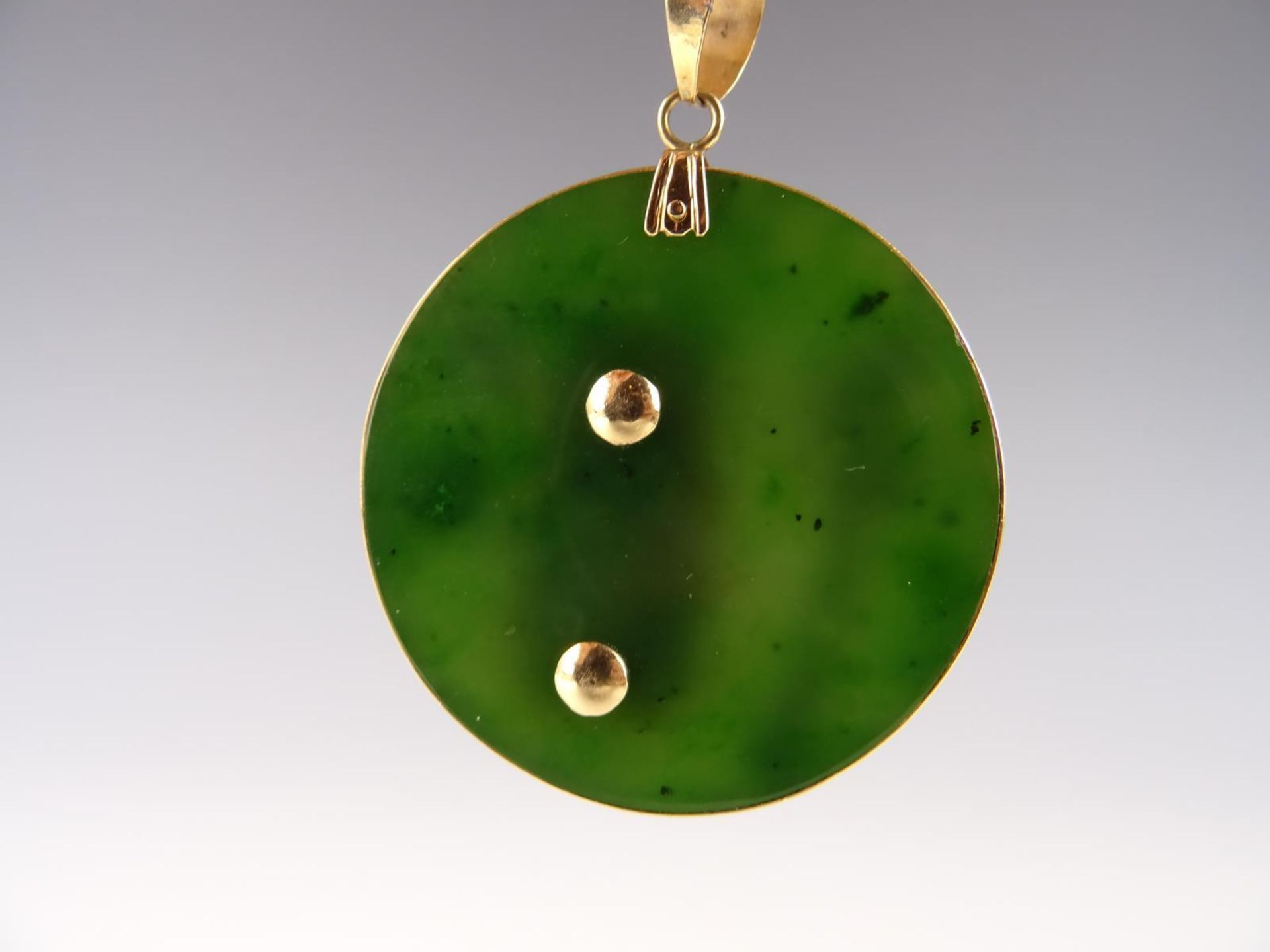 Gold necklace/jade pendant - Bild 4 aus 6