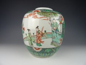 Porcelain wucai vase