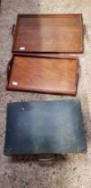 2 WOODEN TRAY & A SMALL VINTAGE SUITCASE