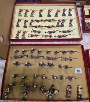 2 TRAYS OF BRITAIN'S SCOTTISH SOLDIERS IN BATTLE CONDITIONS