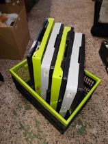 5 COLLAPSIBLE PLASTIC CRATES & 3 OTHERS IN WOOD