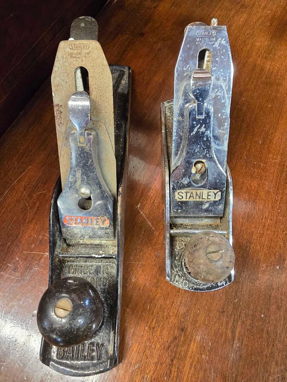 2 STANLEY METAL SMOOTHING PLANES