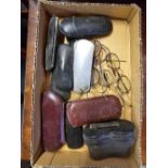 SMALL CARTON OF MISC VINTAGE PINCE-NEZ GLASSES & CASES & A SMALL PAIR OF OPERA GLASSES