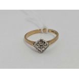 A PAVE SET DIAMOND RING IN 9ct GOLD,