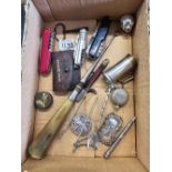 SMALL CARTON WITH MISC METALWARE & POCKET KNIVES
