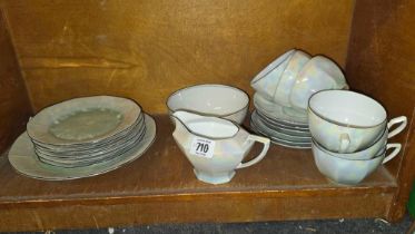 QTY OF CZECHOSLOVAKIAN CHINAWARE