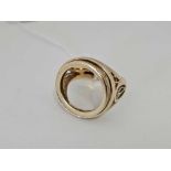 9ct GENTS HALF SOVEREIGN RING MOUNT, SIZE 'W', 8.