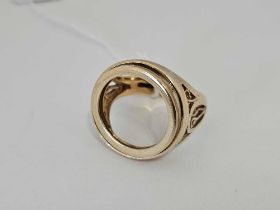 9ct GENTS HALF SOVEREIGN RING MOUNT, SIZE 'W', 8.