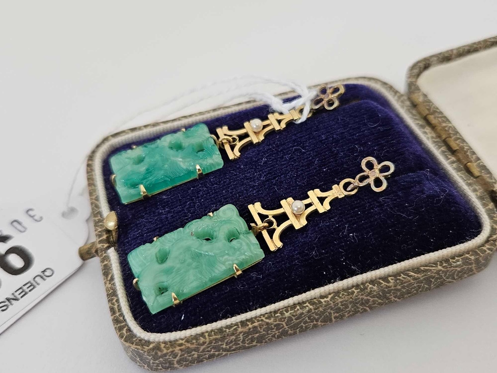 PAIR OF BOXED CHINESE 14ct & GREEN STONE EARRINGS - Image 3 of 3