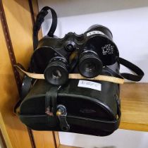 PAIR F OPTICAL & FILM SUPPLY COMPANY 7 X 50 BINOCULARS WITH CASE