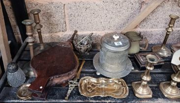 SHELF OF MISC BRASS, PLATED ITEMS INCL; CANDLESTICKS, CANDLE SNUFFER & TRAY,