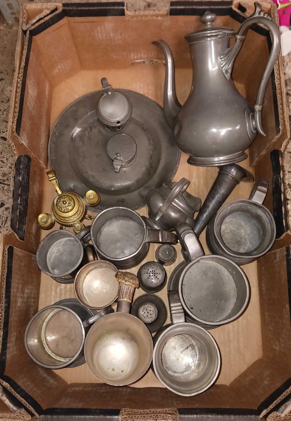 CARTON WITH MISC PEWTER TANKARDS, JUGS,