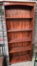 5 SHELVED CLOSED BOOKCASE