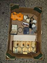 CARTON WITH 4 ANTIQUE PORCELAIN DOOR KNOBS, COFFEE SPECIALS GLASSES,