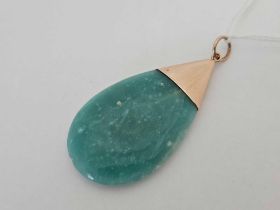LARGE GREEN STONE PENDANT WITH 9ct MOUNT