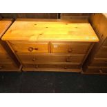 MODERN PINE CHEST OF 4 DRAWERS