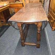 LARGE OAK DROP FLAP GATE LEG TABLE