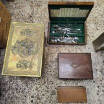 CUTLERY BOX WITH STAINLESS STEEL CUTLERY & A BRASS EMBOSSED BOX CONTAINING 2 OTHER BOXES