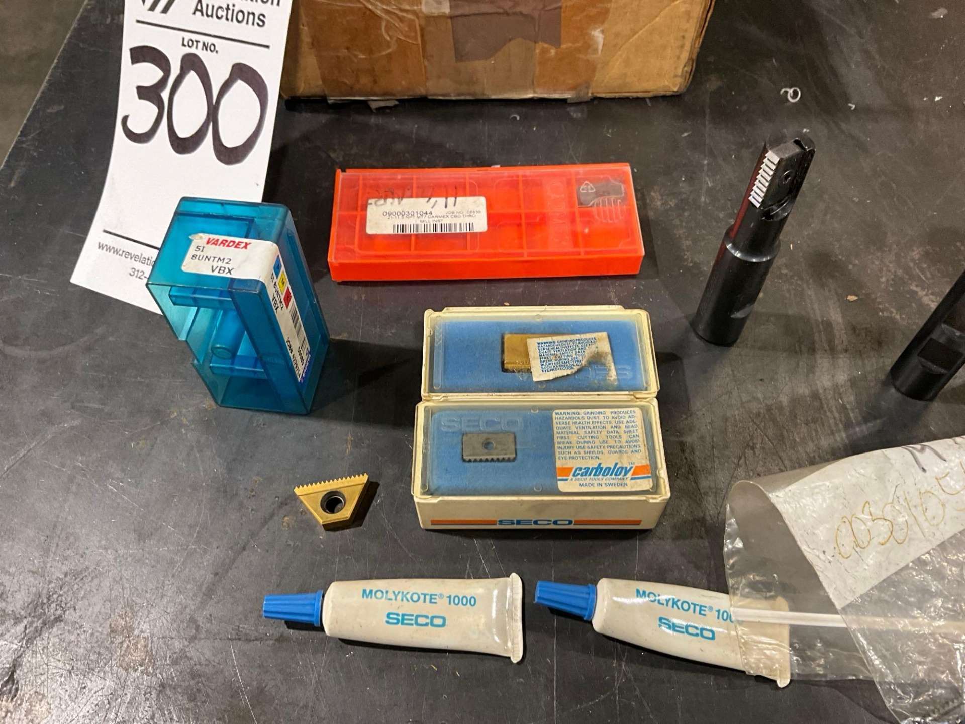 THREAD, CUTTING TOOLING