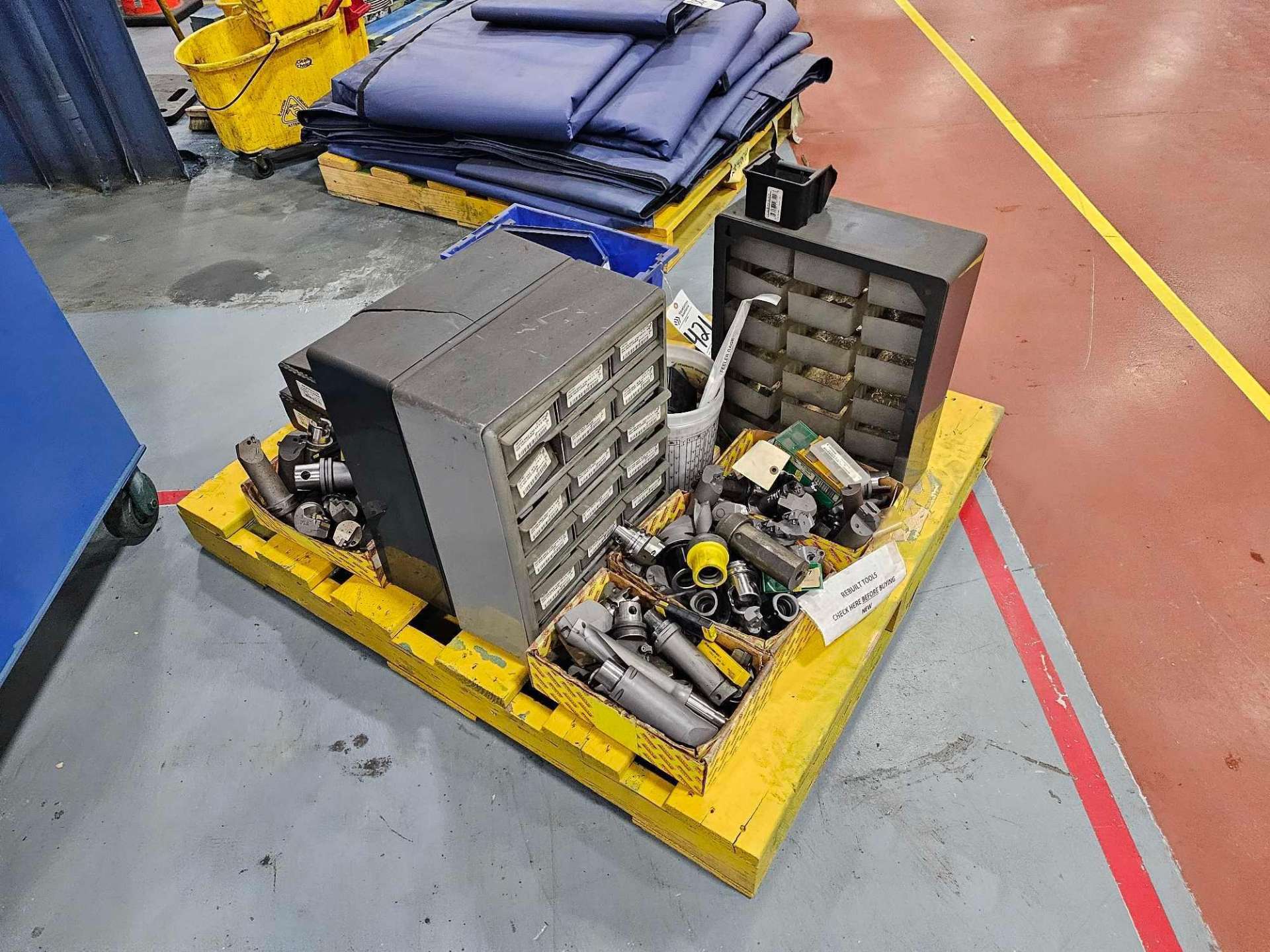 PALLET OF TOOLING AND INSERTS