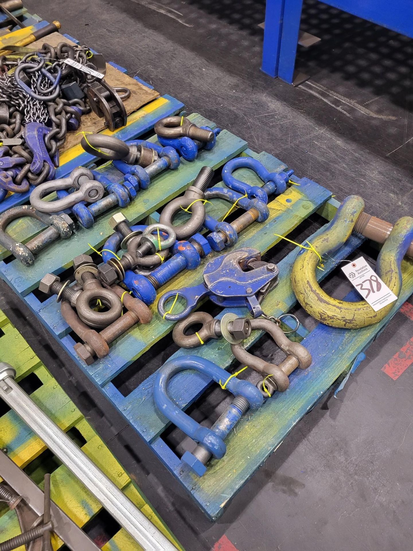 LARGE CLEVIS RIGGING SUPPLIES - Image 2 of 4