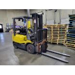 TOYOTA MODEL 7FGU18, 2750 LB CAPACITY, FORKLIFT, SIDE-SHIFTER