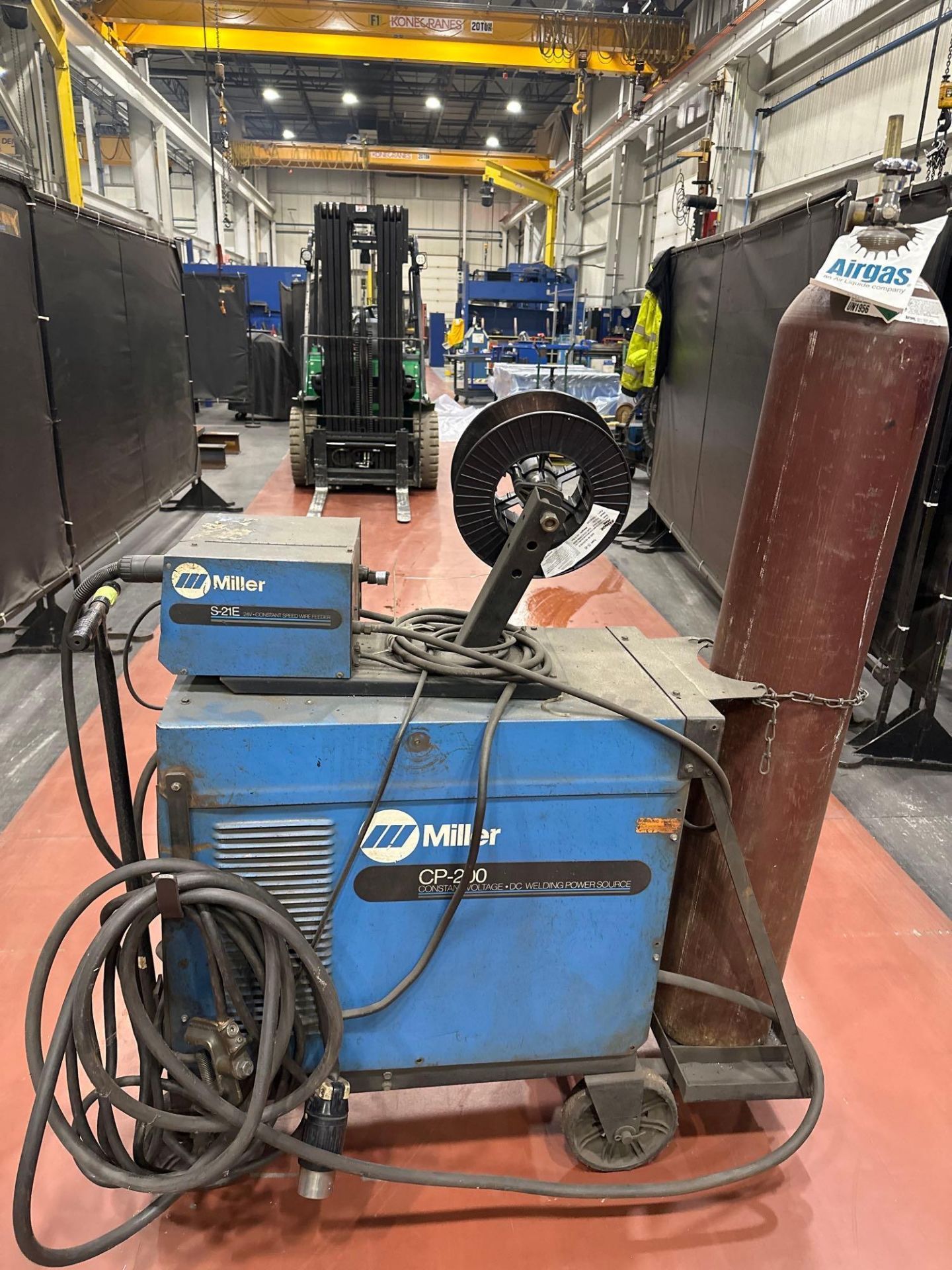 MILLER CP-200 MIG WELDER WITH S-21E WIRE FEEDER - Image 5 of 7
