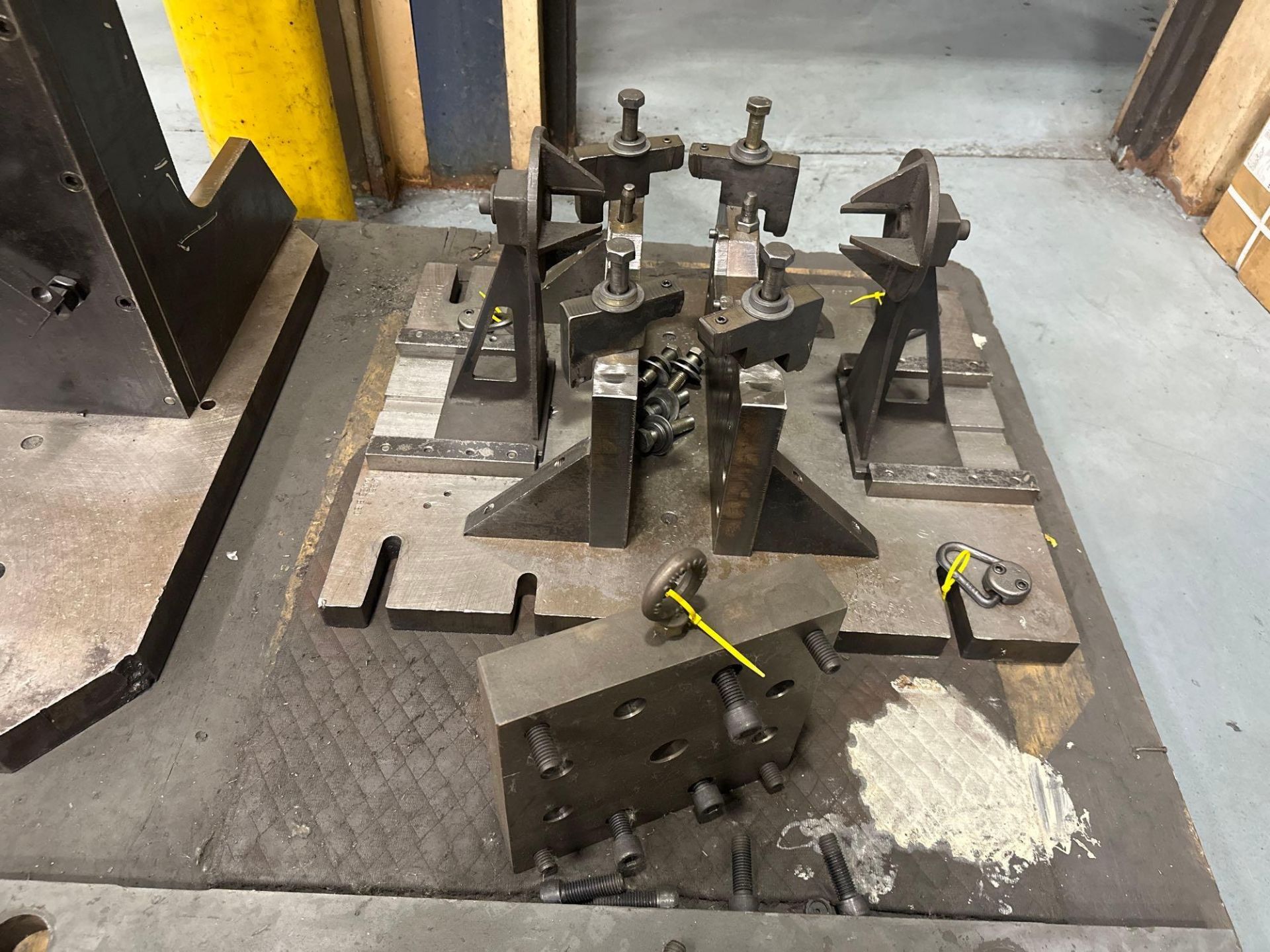 PALLET OF STEEL PARTS FIXTURES - Image 2 of 6