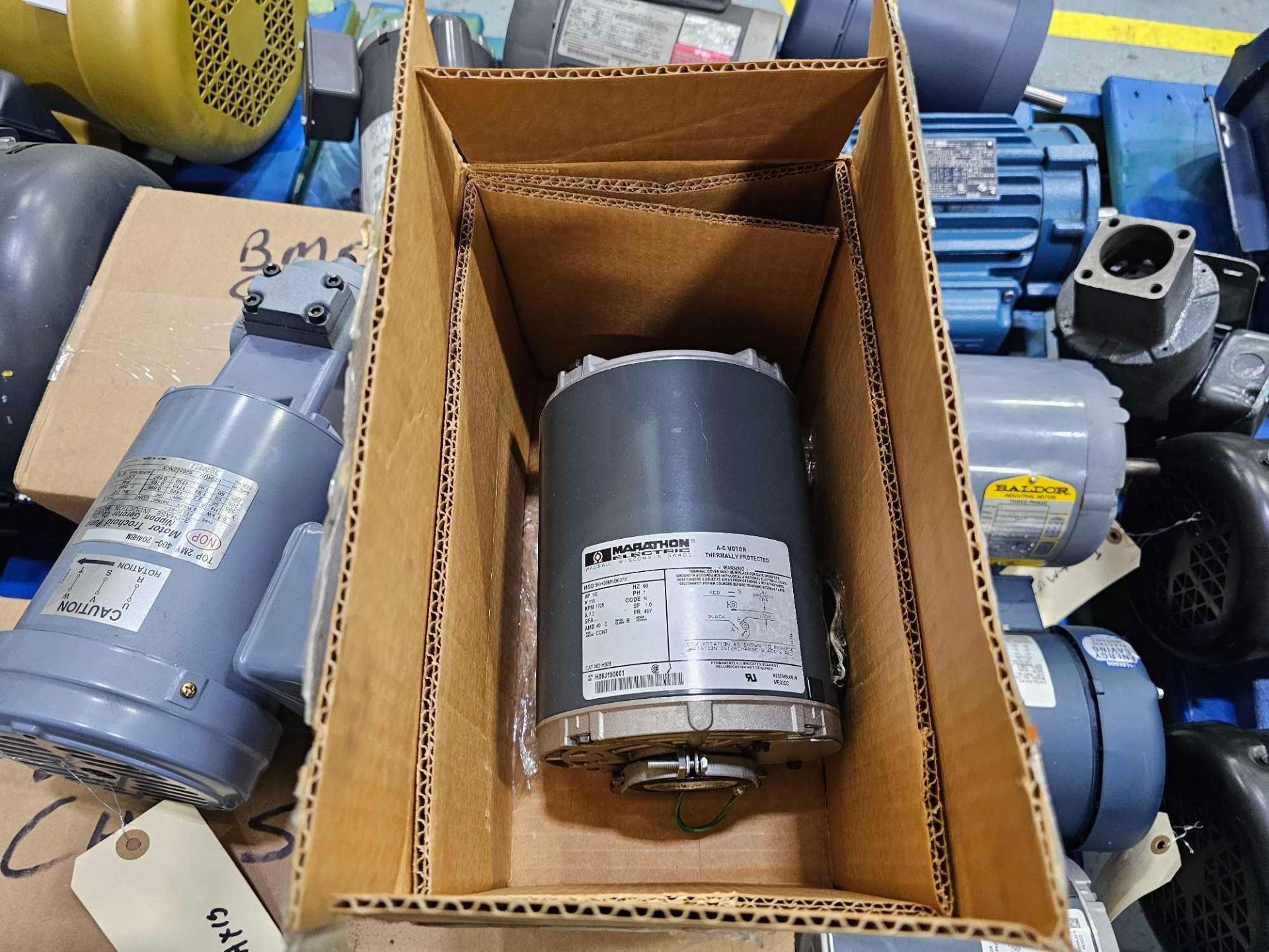 PALLET OF MOTORS - Image 17 of 22