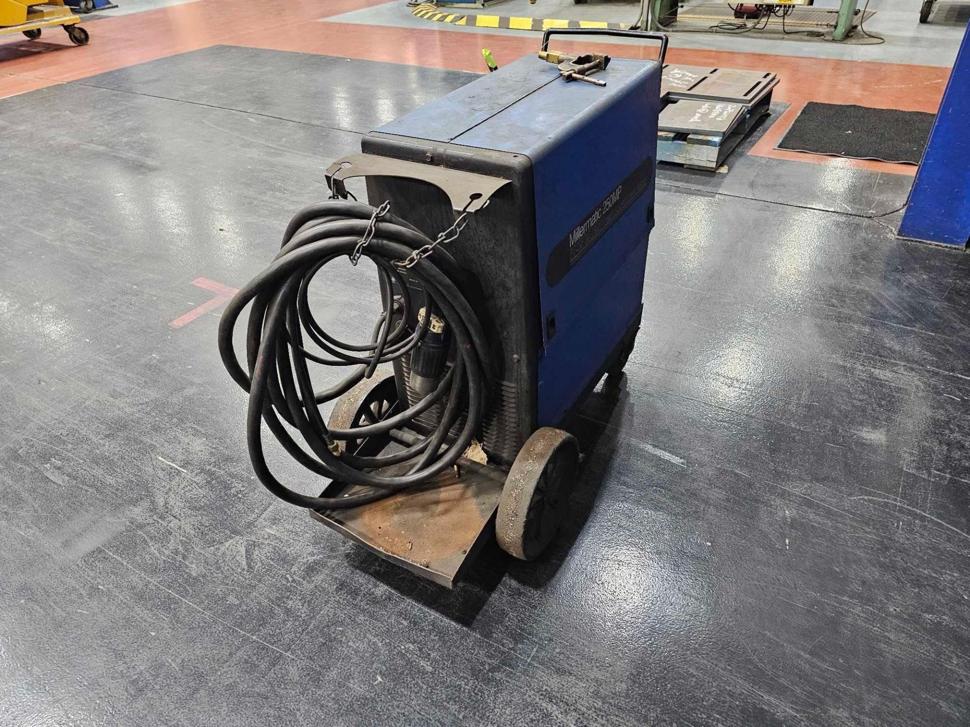 MILLERMATIC 250MP WELDER - Image 4 of 6