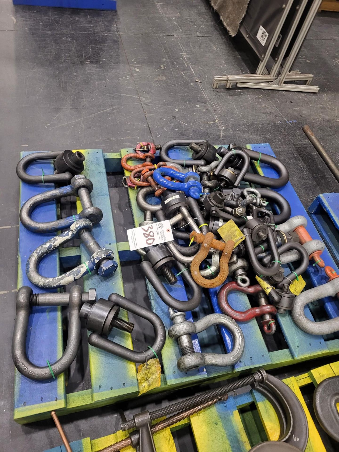 LOT OF CLEVIS RIGGING SUPPLIES - Image 4 of 4
