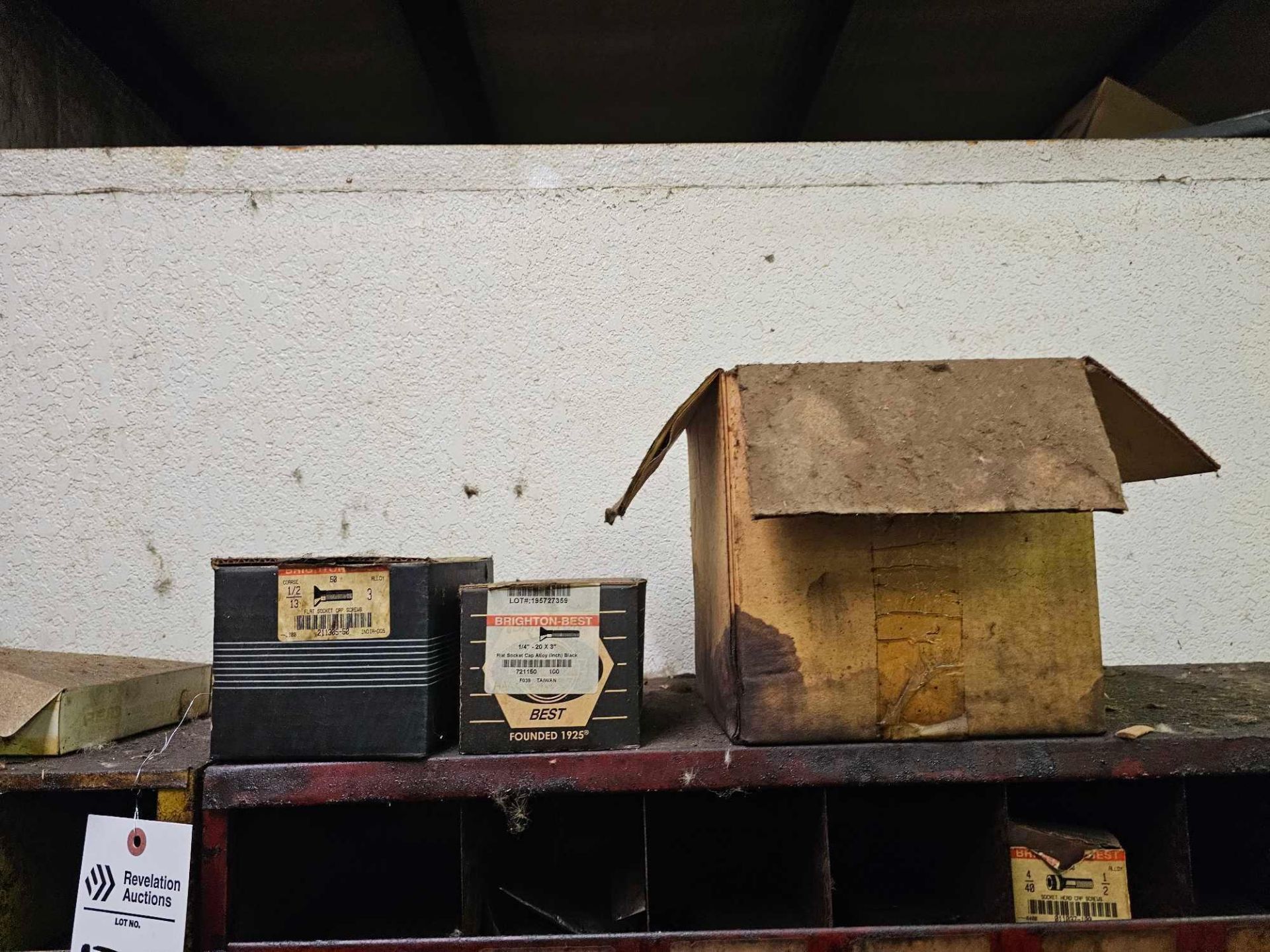 (4) SHELVES WITH CONTENTS OF FASTENERS - Image 6 of 6