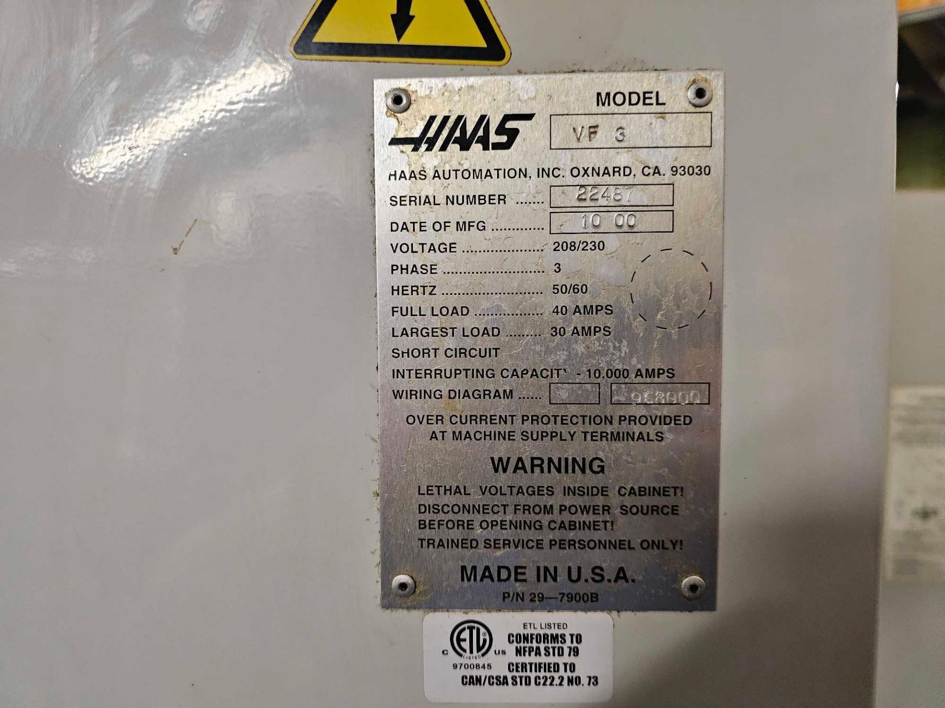 2000 HAAS VF-3 VERTICAL MACHINING CENTER WITH THROUGH SPINDLE COOLANT - Image 17 of 17