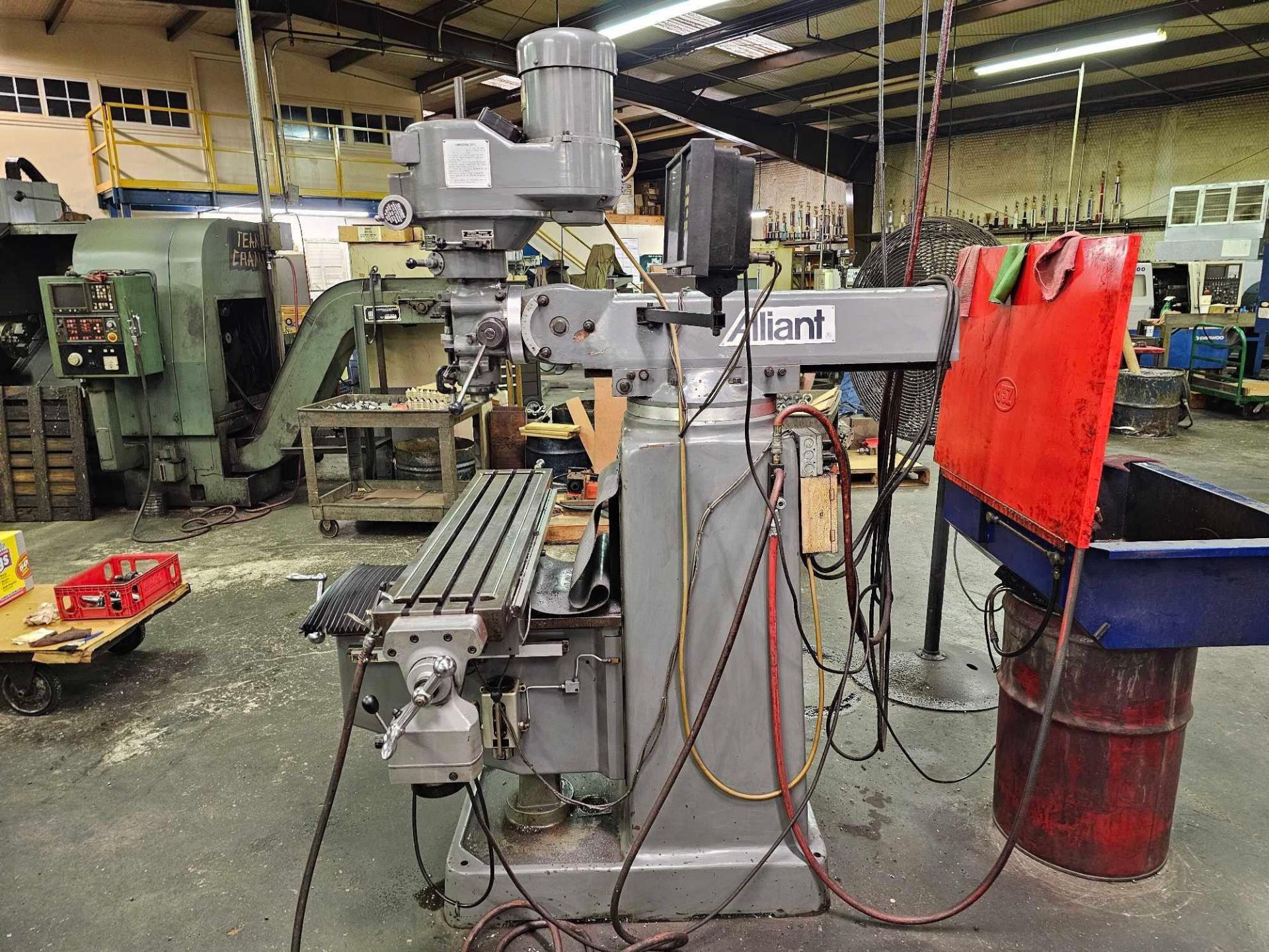 ALLIANT 10"X 50" KNEE MILL WITH DRO - Image 2 of 12