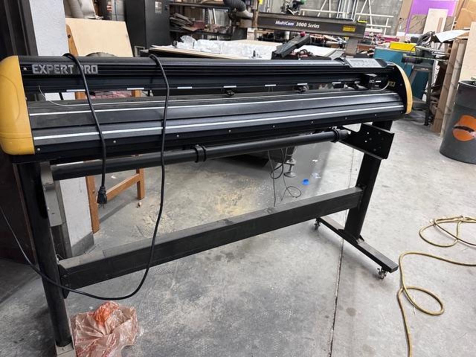 50" GCC EXPERT PRO D27 EXPERT 52 VINYL CUTTER