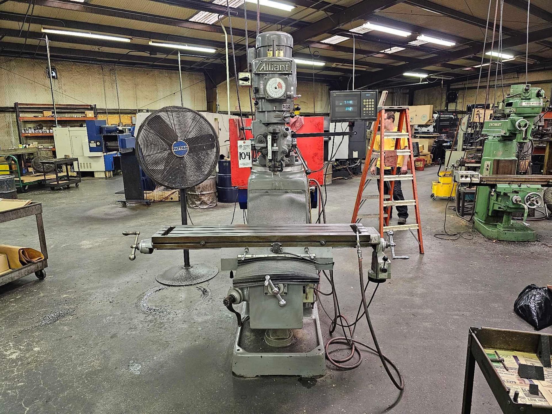 ALLIANT 10"X 50" KNEE MILL WITH DRO
