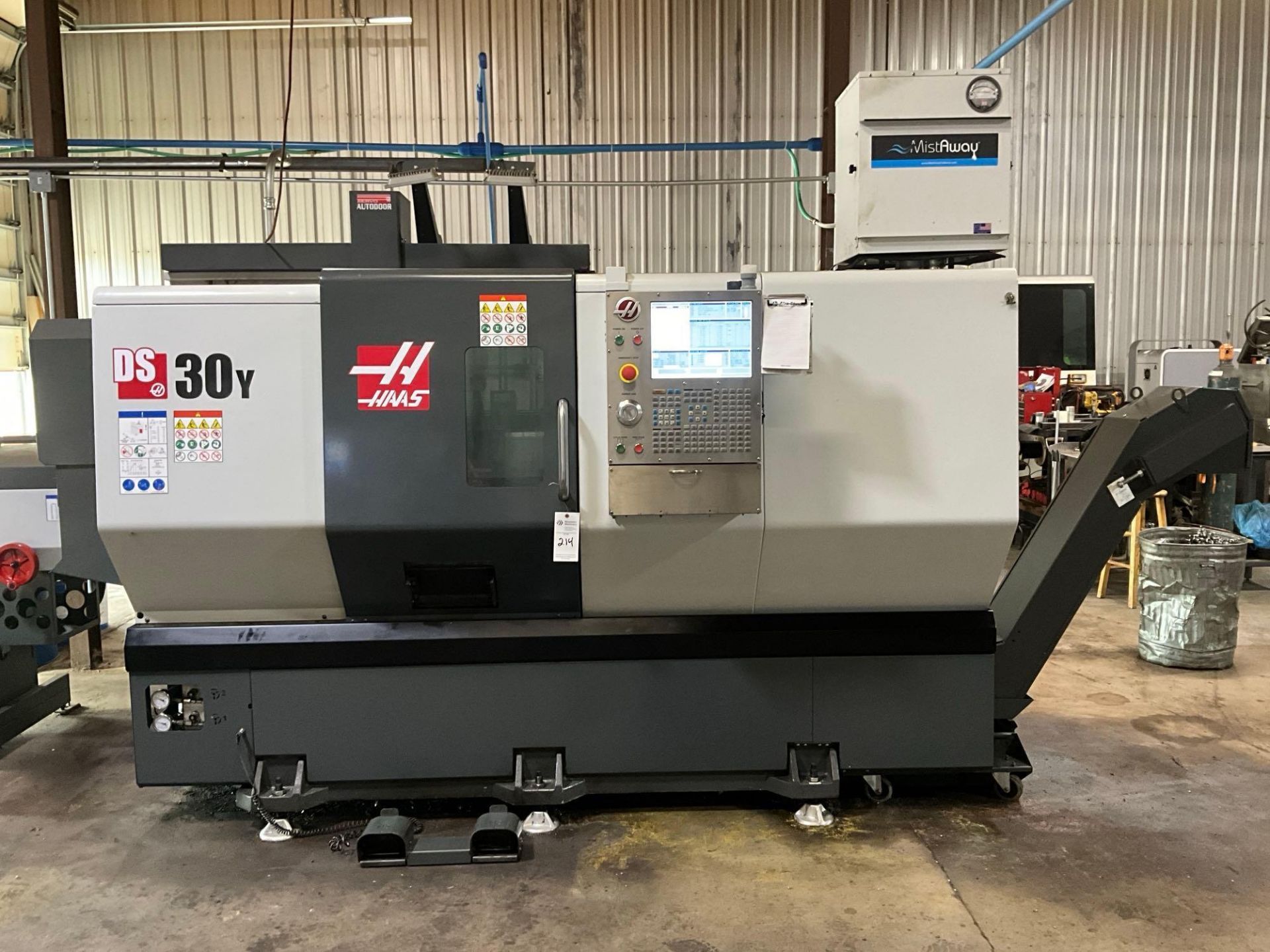 2017 HAAS DS-30Y CNC LATHE SN: 3109333, 3.5" BAR CAP - Image 2 of 32